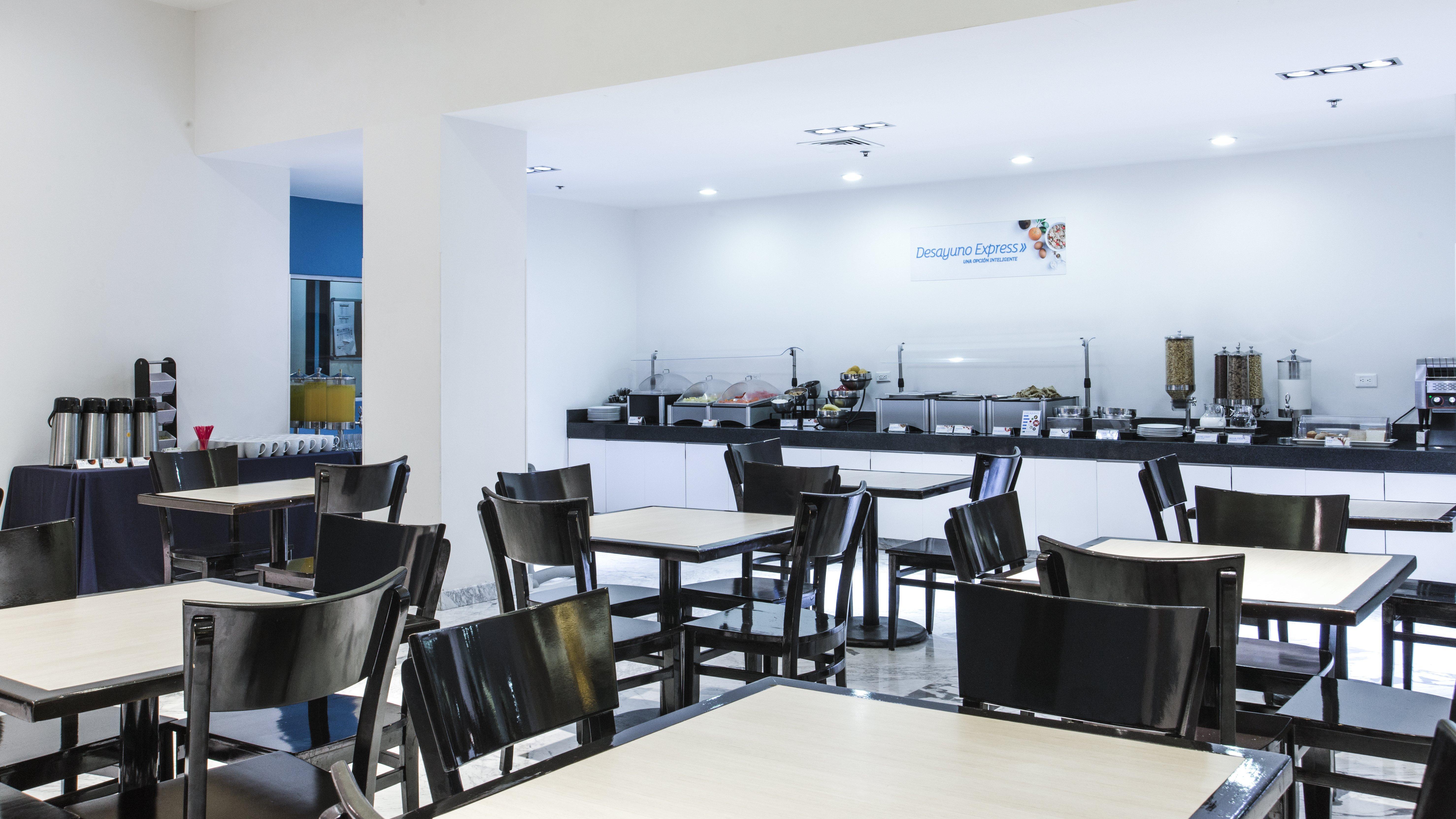 Holiday Inn Express Guaymas By Ihg מראה חיצוני תמונה The lounge at the airport